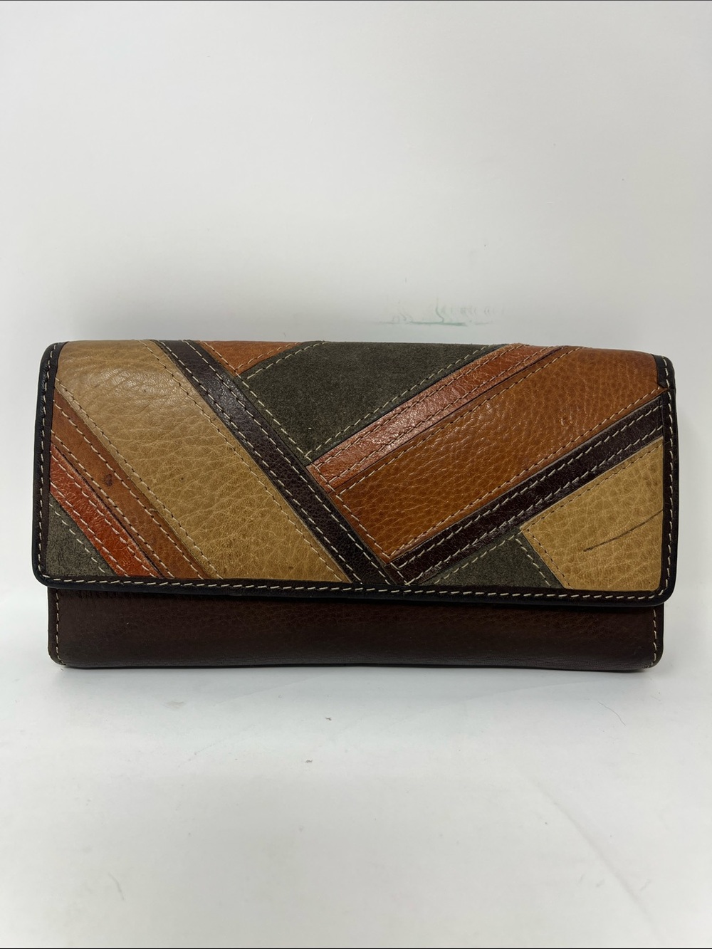 FOSSIL VINTAGE PATCHWORK GENUINE LEATHER AND SUEDE BROWNS WALLET